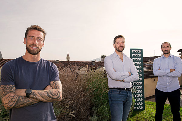 Chiellini e Marchisio lanciano l'agenzia Mate, specializzata in comunicazione sportiva e corporate.