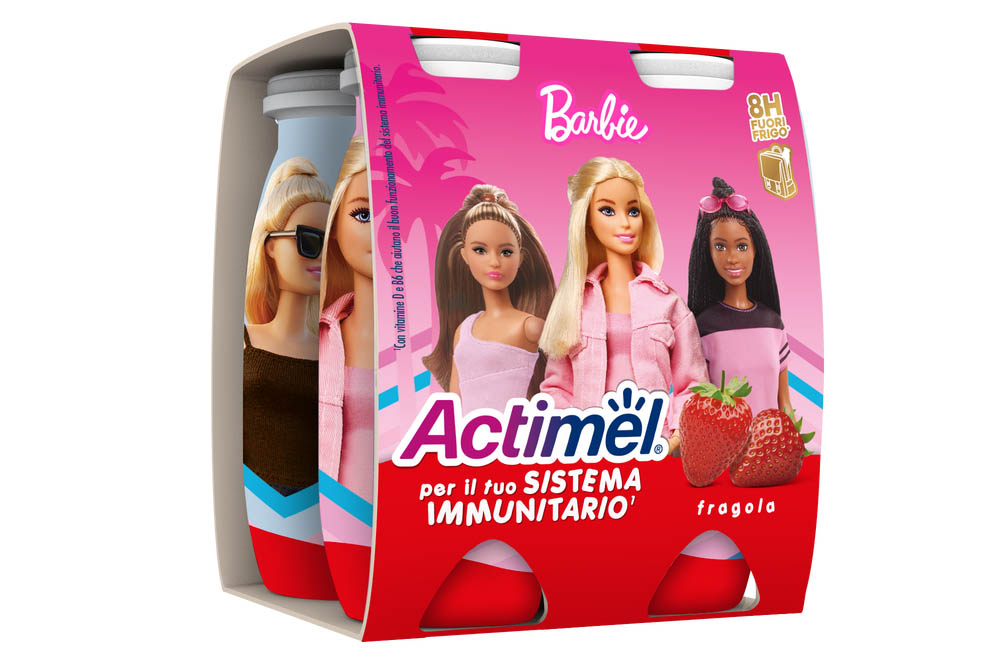, Danone con Mattel porta Barbie e Ken sulle bottigliette di Actimel Kids
