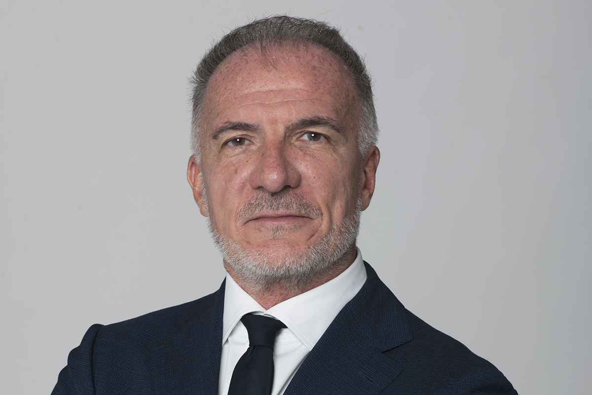 MFE riorganizza le concessionarie. Sordo a.d. commerciale di Publitalia, Lussana alla guida di Seven.One, Galantis a Mediamond MFE riorganizza le concessionarie. Sordo a.d. commerciale di Publitalia, Lussana alla guida di Seven.One, Galantis a Mediamond