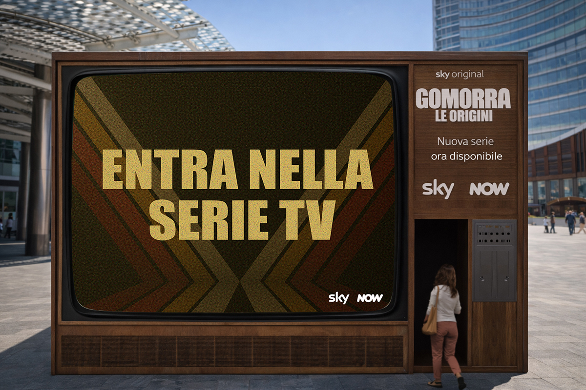 Sky riporta Milano al 1977 con un’esperienza immersiva che celebra il prequel di Gomorra Sky riporta Milano al 1977 con un’esperienza immersiva che celebra il prequel di Gomorra